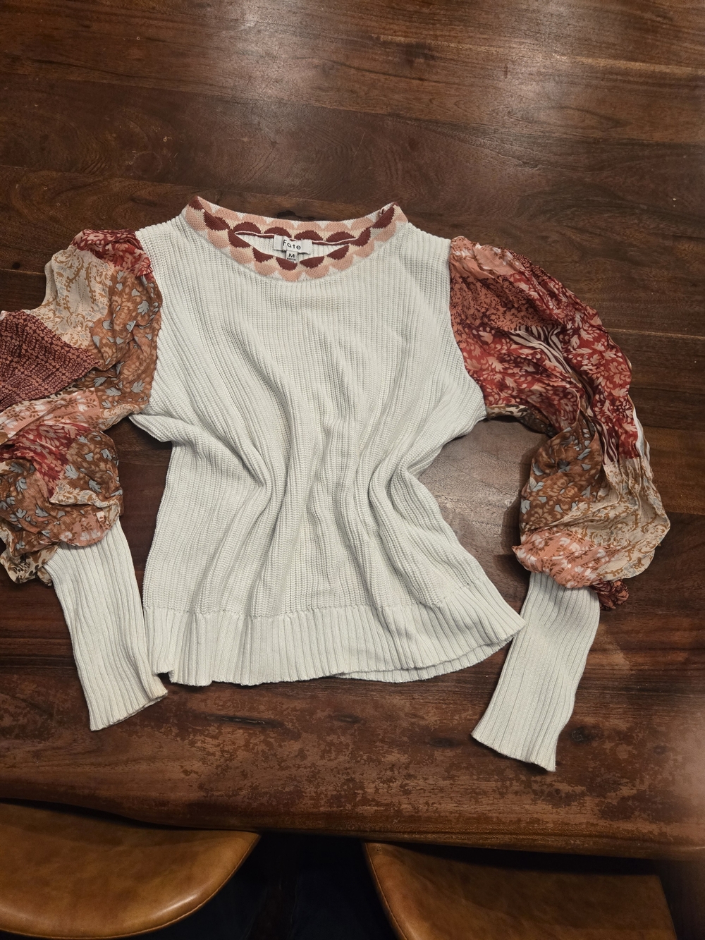 Fate: Take Your Love Cream White Abstract Sleeve Blouse